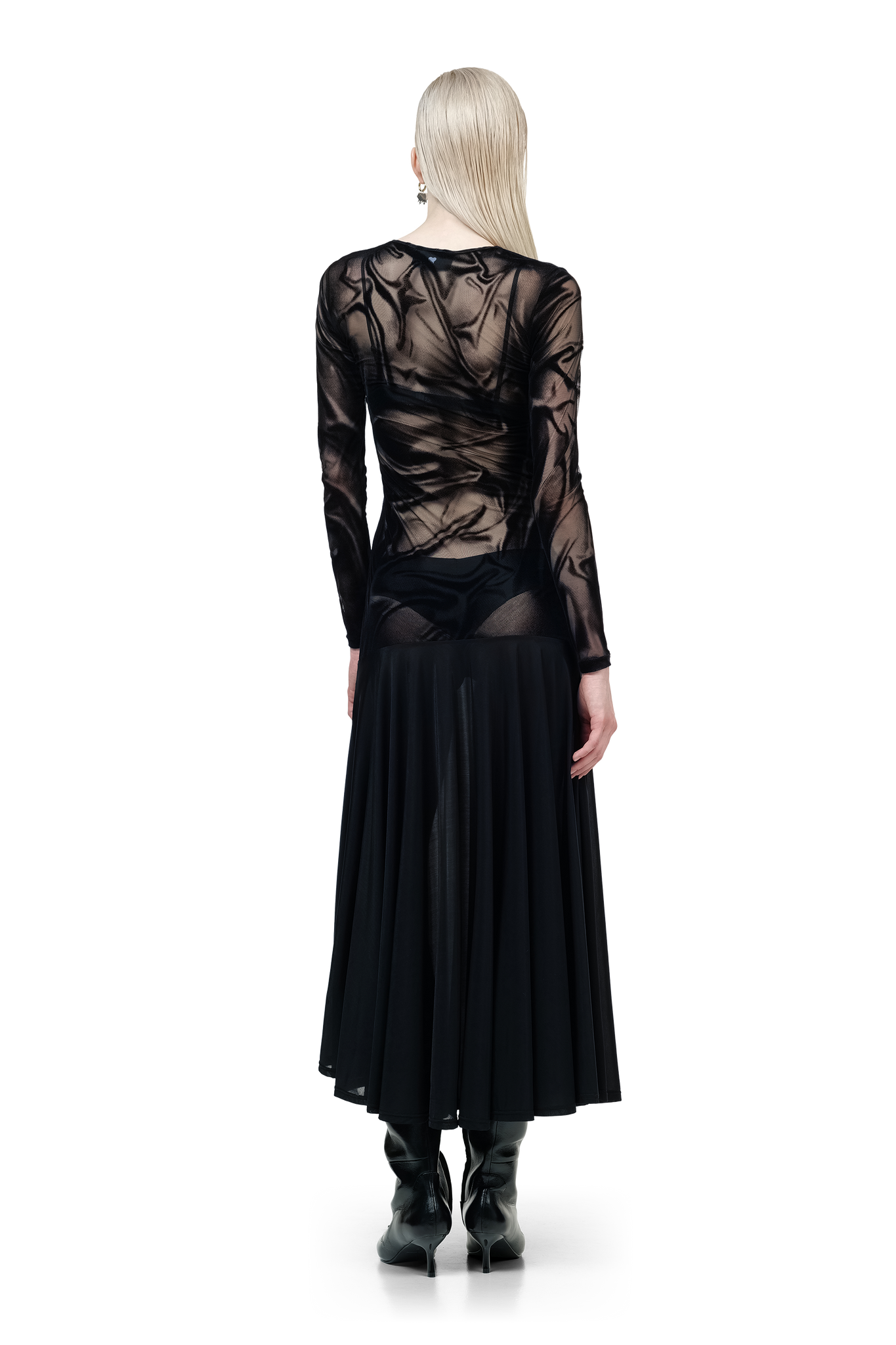 Low Hips Black Velvet Dress